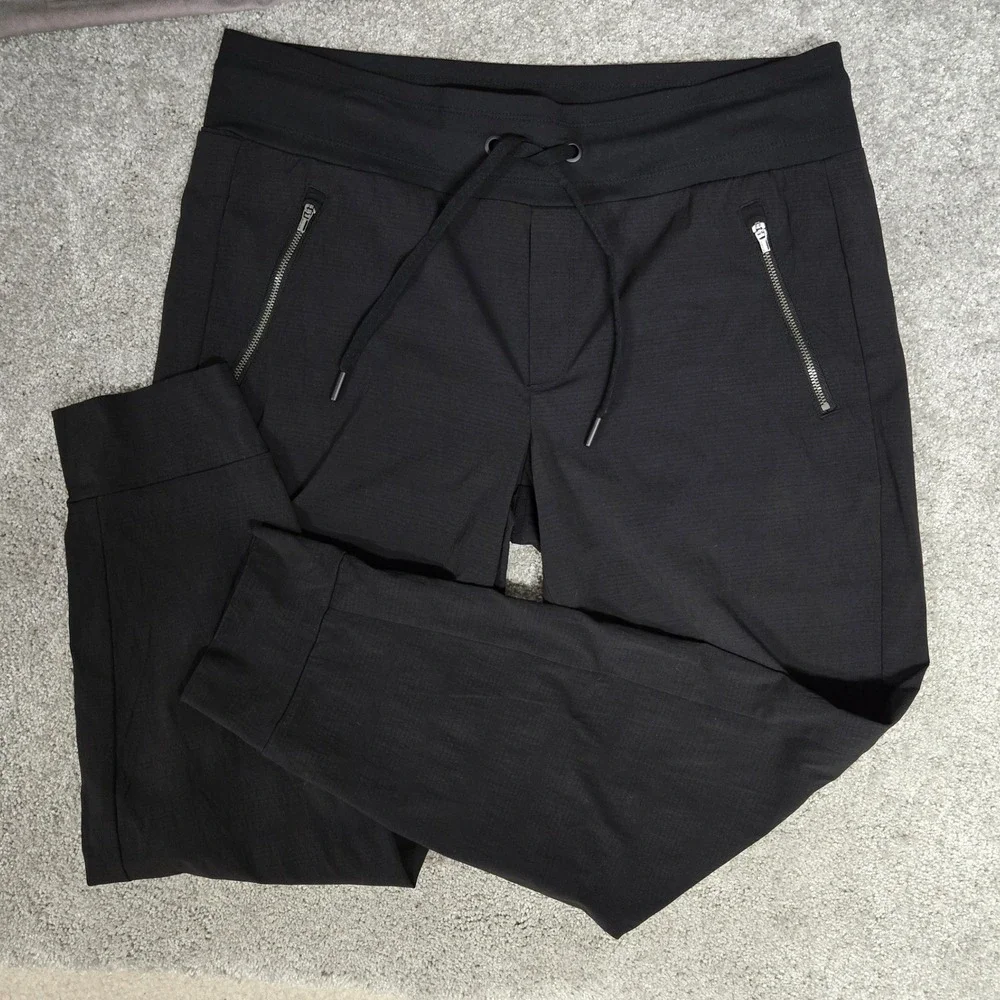 Athleta Trekkie North Jogger Pants Hiking Travel Activewear‎ Black Women's Sz 12